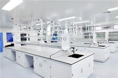 Table de laboratoire en métal